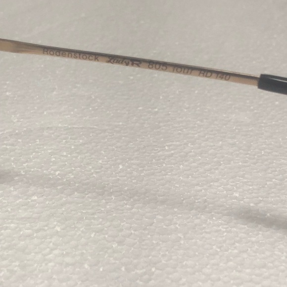 VTG Rodenstock Lady R Tour 805 RD 140 Gold Tone Frames w Twist Accent Design EUC - Picture 8 of 9